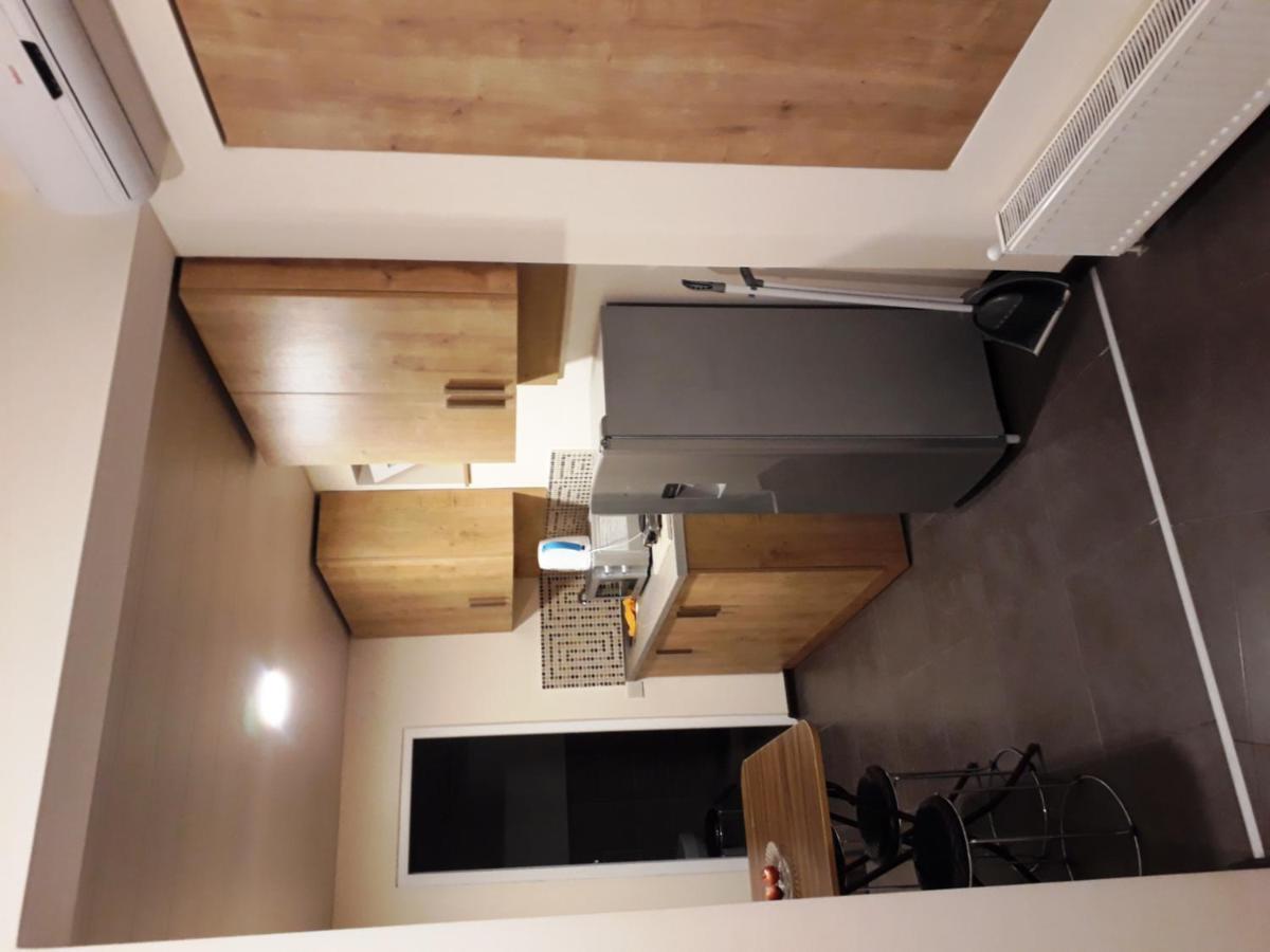 2 Bedroom Apartment In Chugureti Tbiliszi Kültér fotó